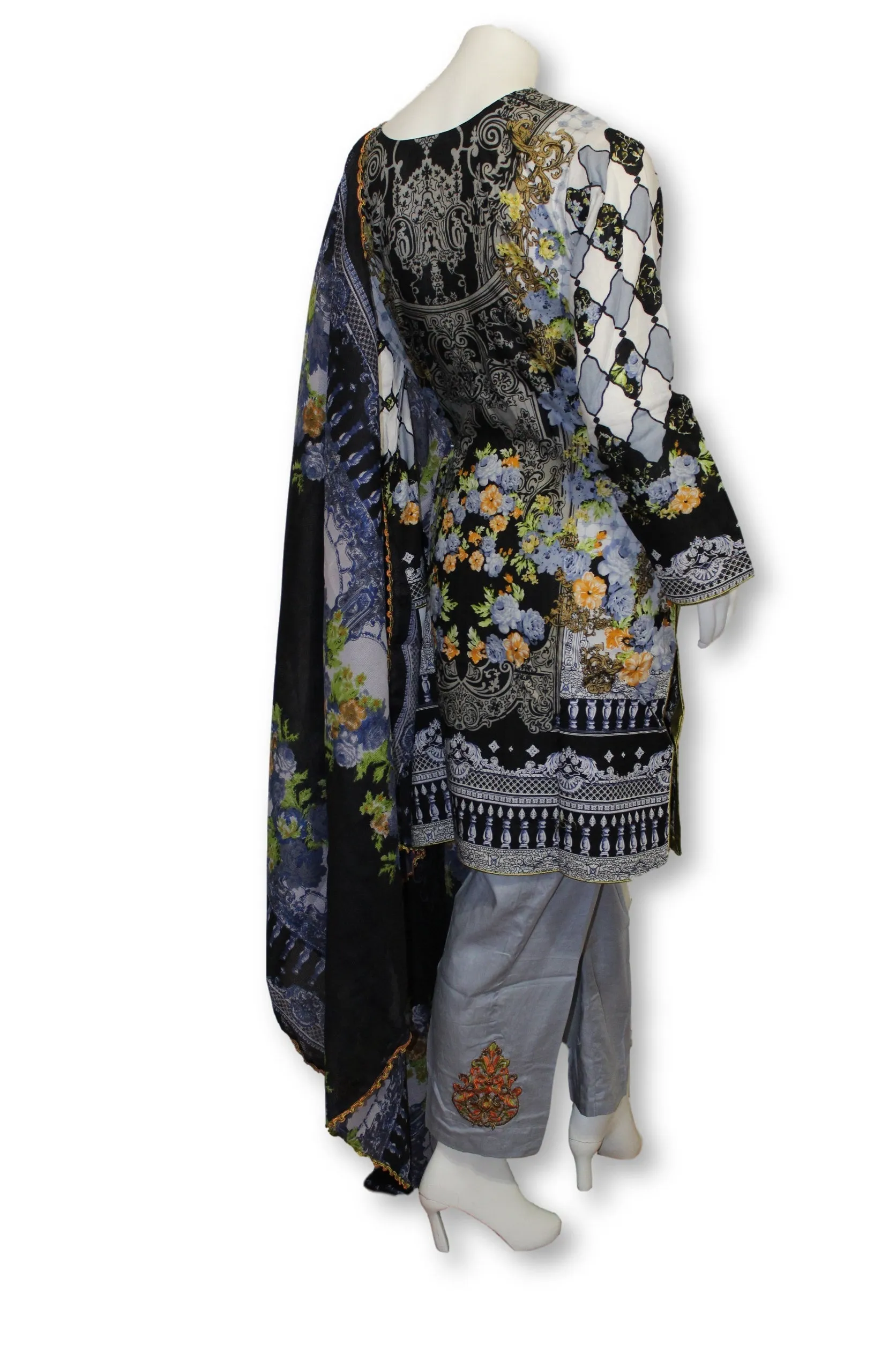 A21 Pakistani Indian Fine Design 3 Pcs Embroidered  Lawn Suit
