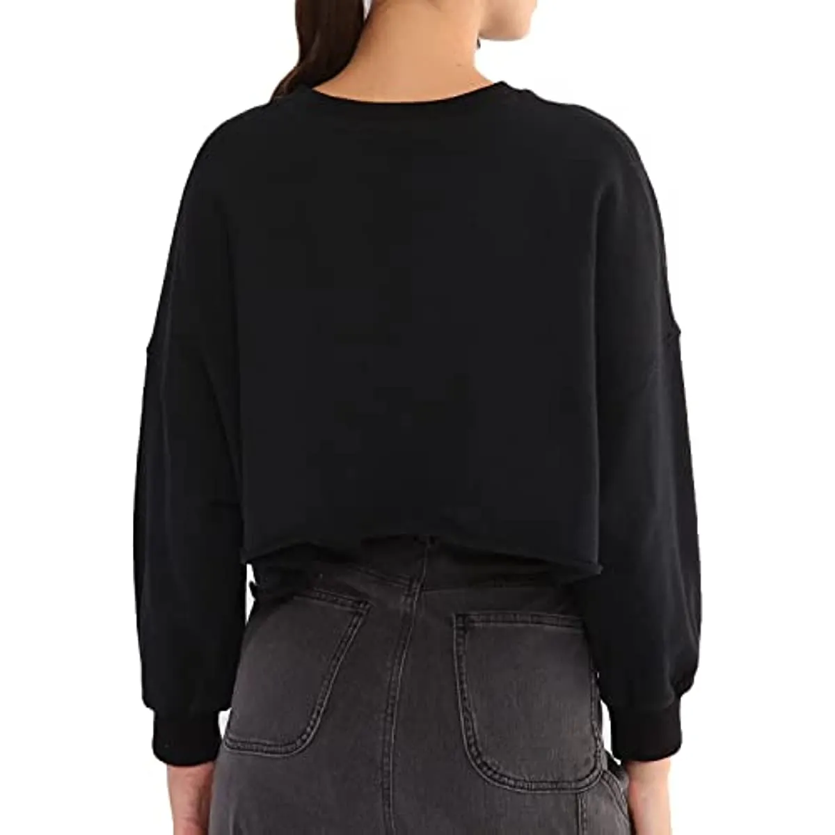 Amazhiyu Women’s Oversize Cropped Sweatshrit