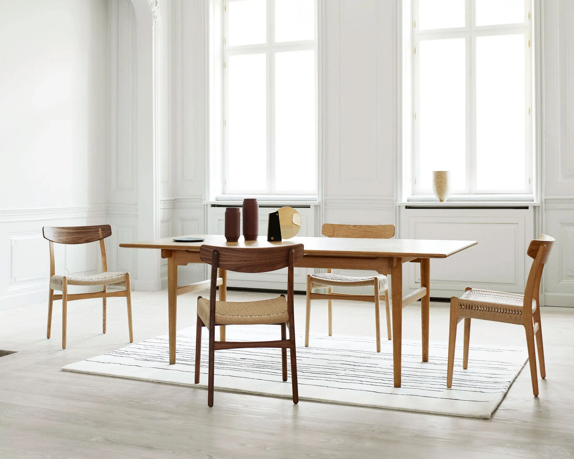 CH23 Dining Chair