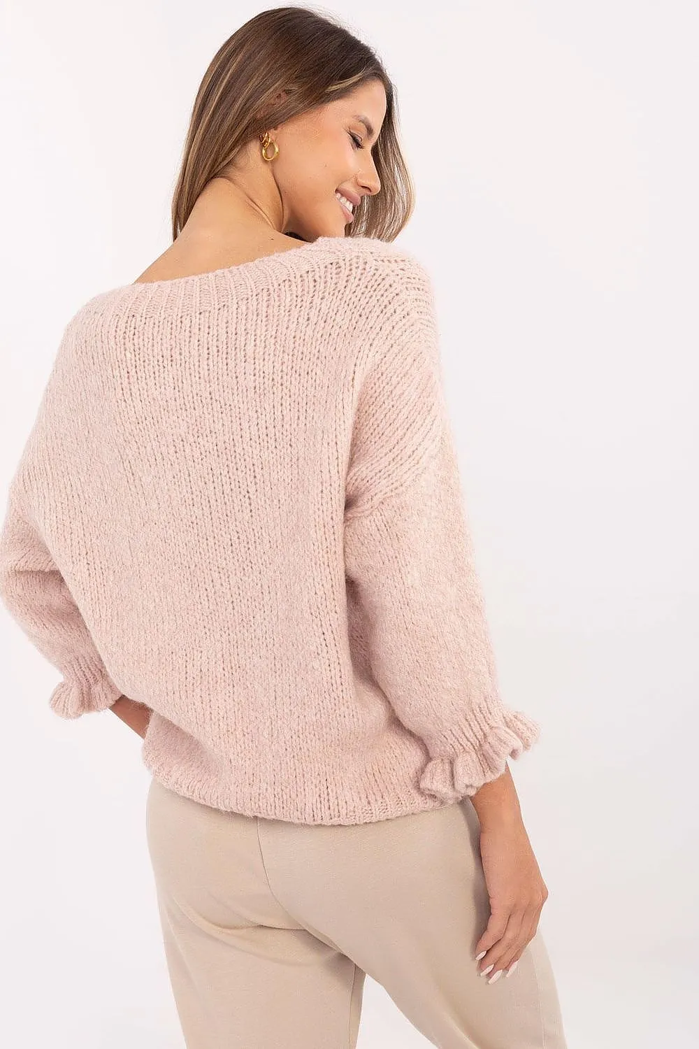Chic & Cozy Casual Sweater with Feminine Ruffle Sleeves – Perfect for Everyday & Work