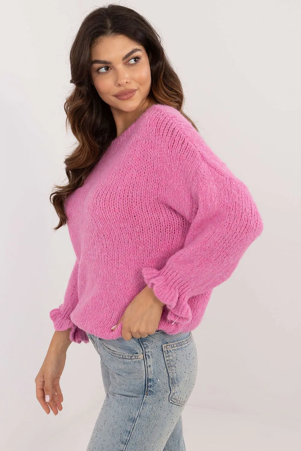 Chic & Cozy Casual Sweater with Feminine Ruffle Sleeves – Perfect for Everyday & Work