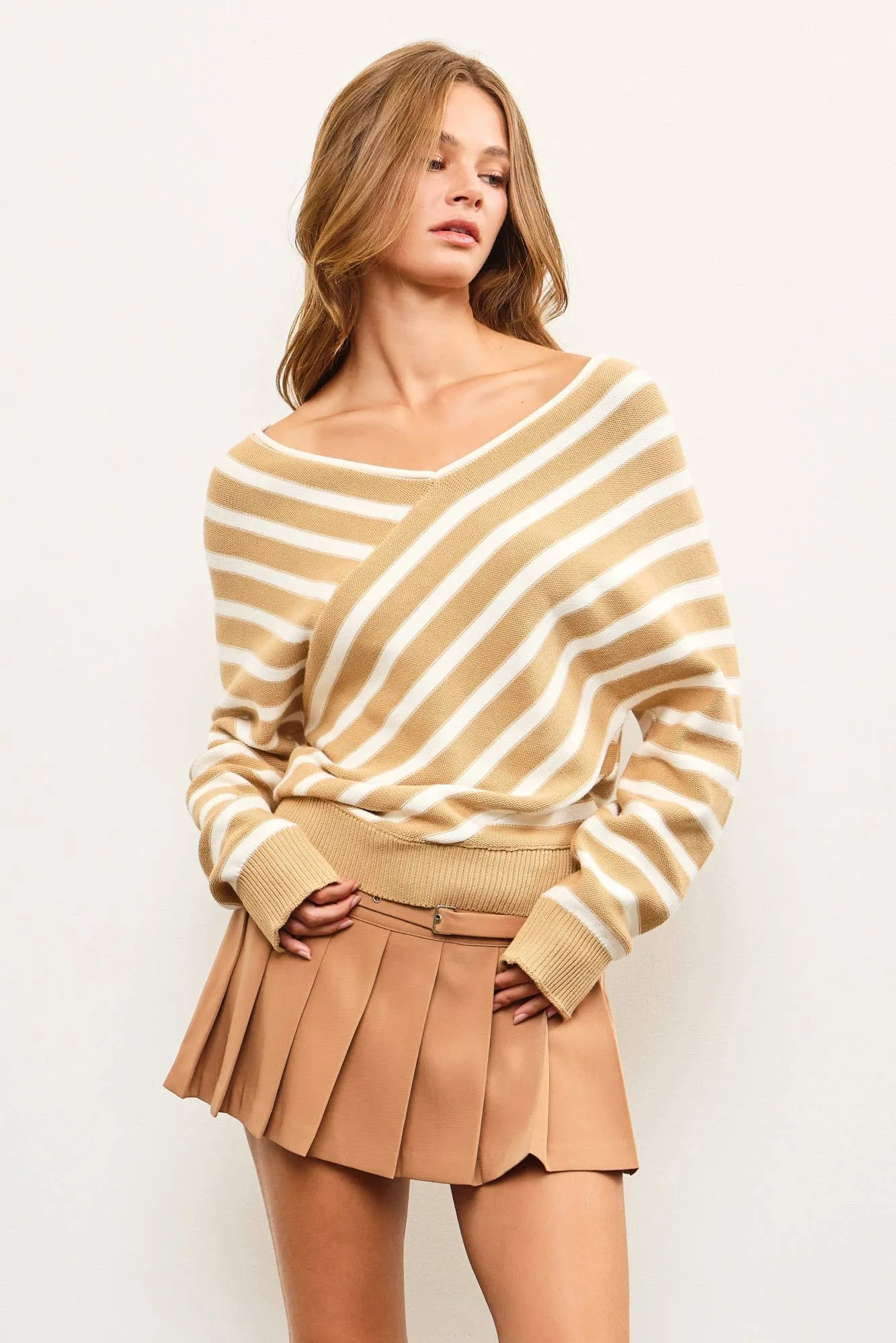 CROSS STRIPE V NECK SWEATER TOP