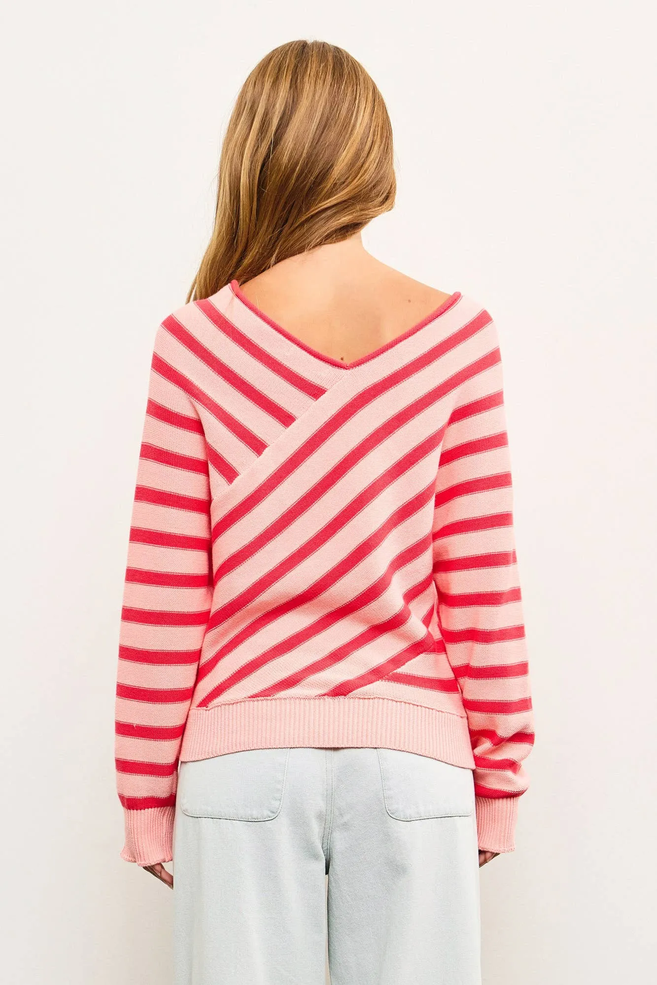 CROSS STRIPE V NECK SWEATER TOP