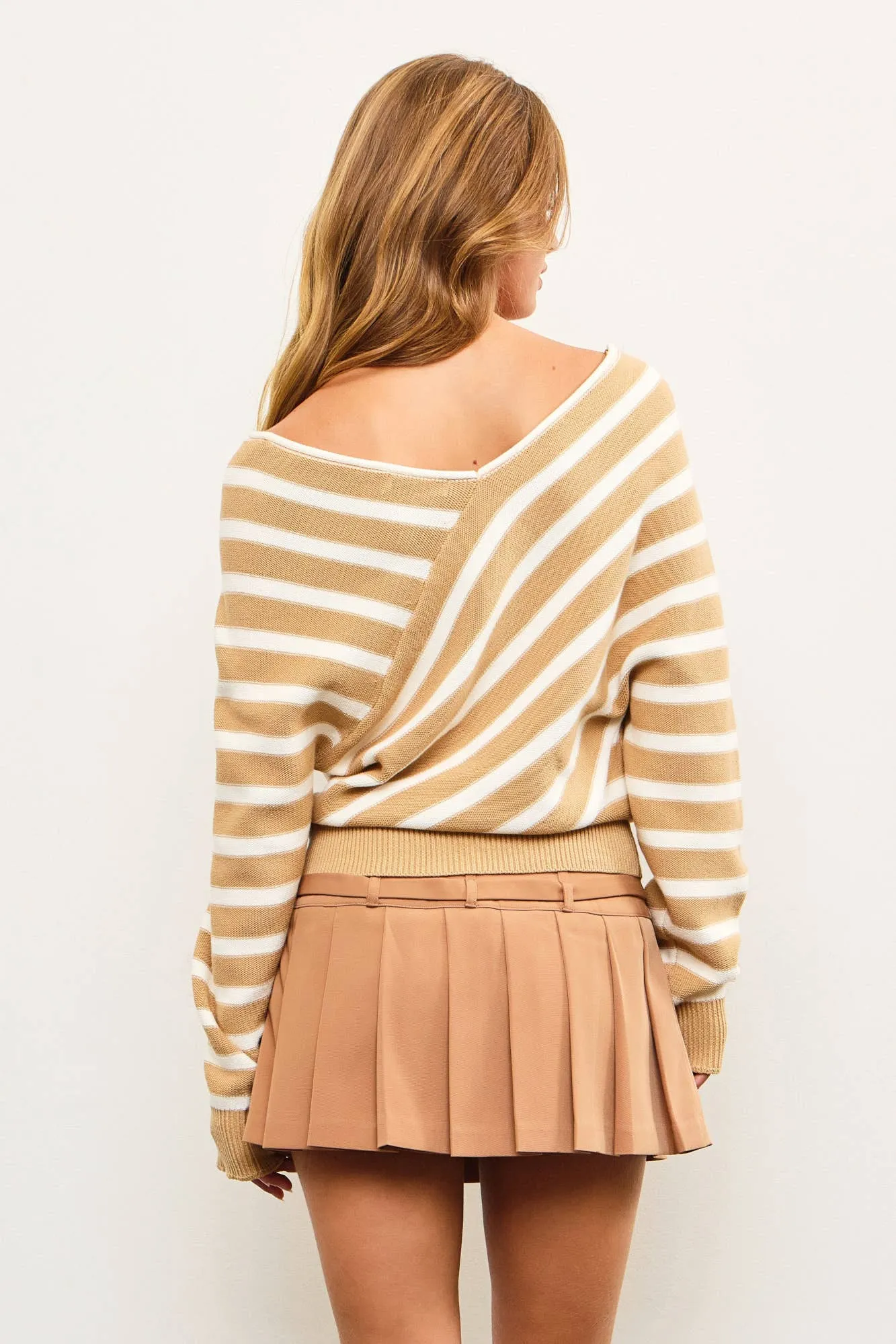 CROSS STRIPE V NECK SWEATER TOP