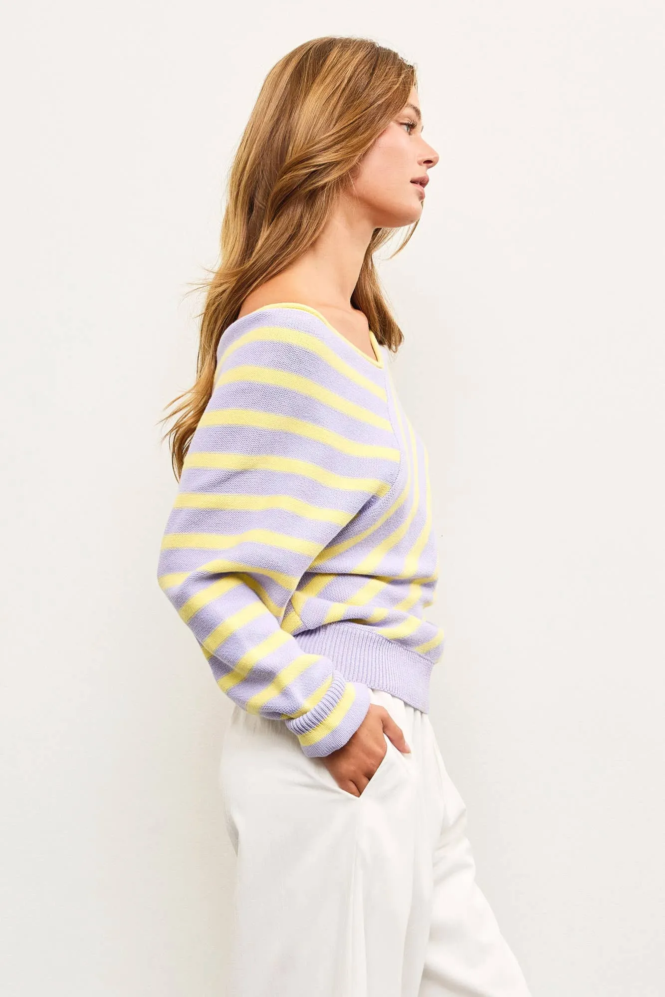 CROSS STRIPE V NECK SWEATER TOP