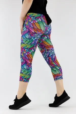Feather Wild - Casual - Capri Leggings