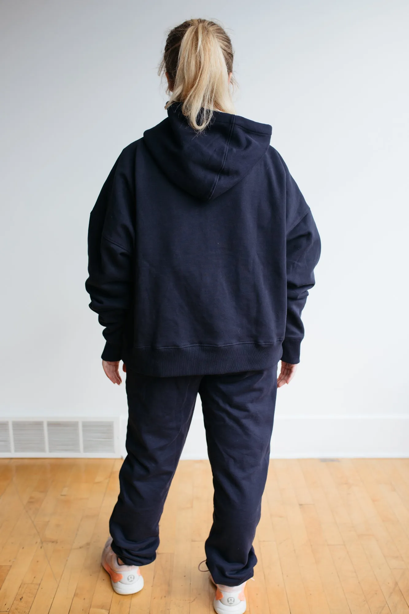 Hours Revolution Classic Sweatpants