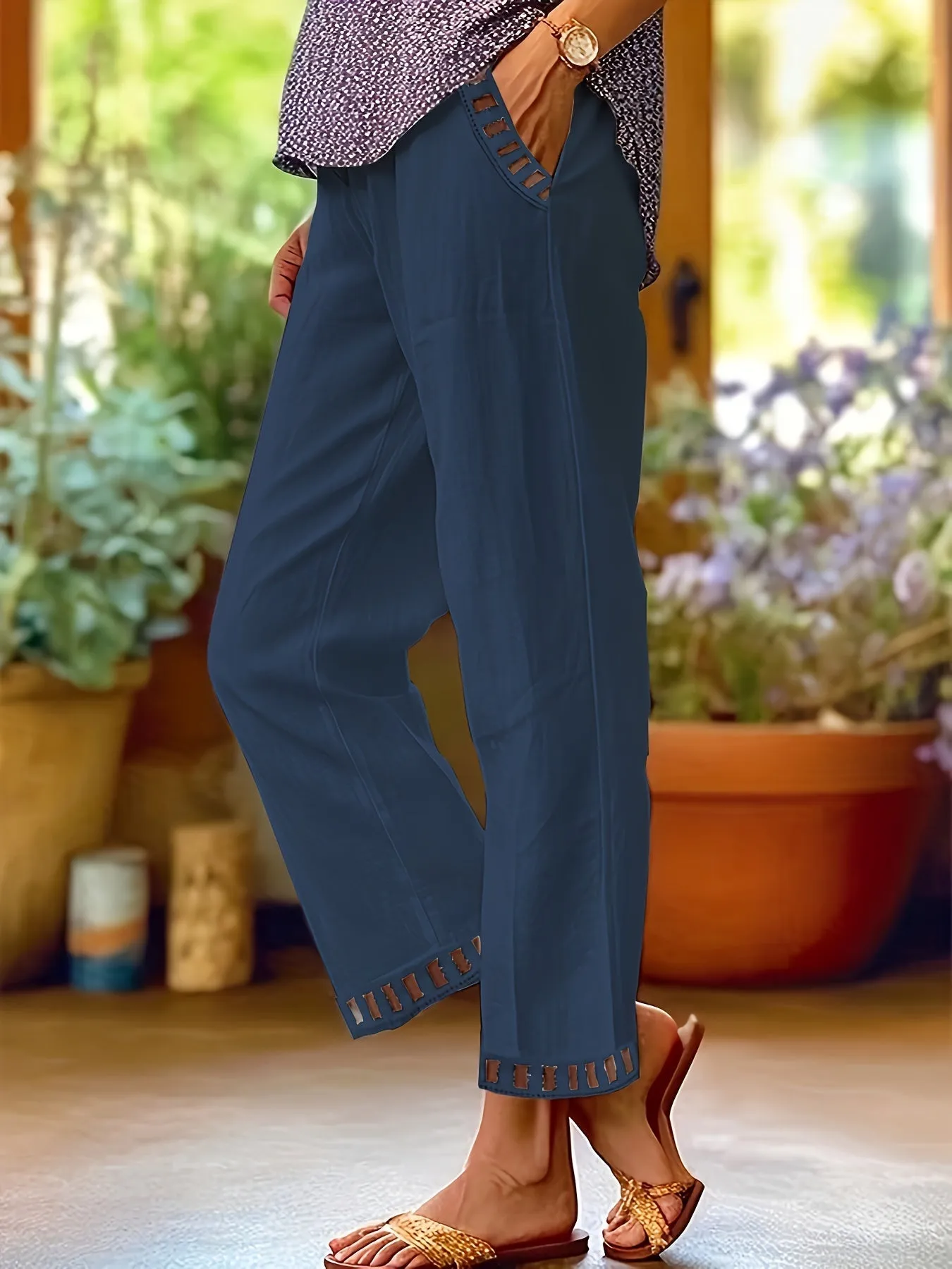 Lena - Contrast Trim Cropped Pants