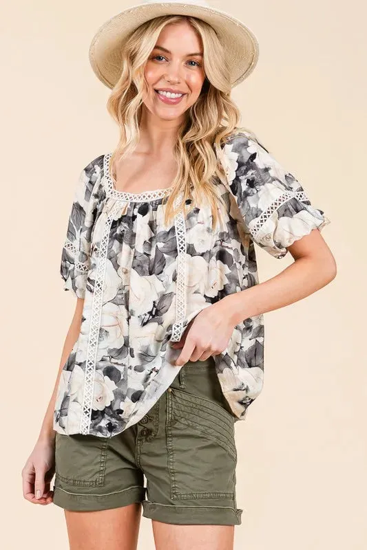 Lime 'N' Chili Floral Print Lace Trim Puff Sleeve Blouse