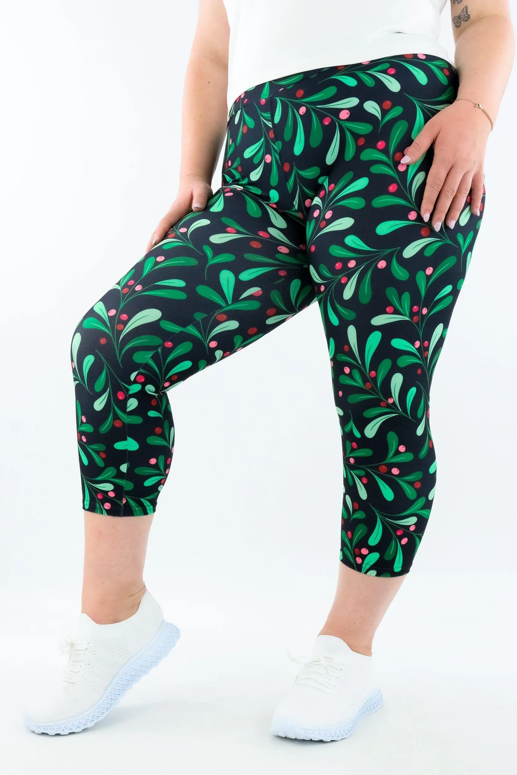 Mistletoe - Casual - Capri Leggings