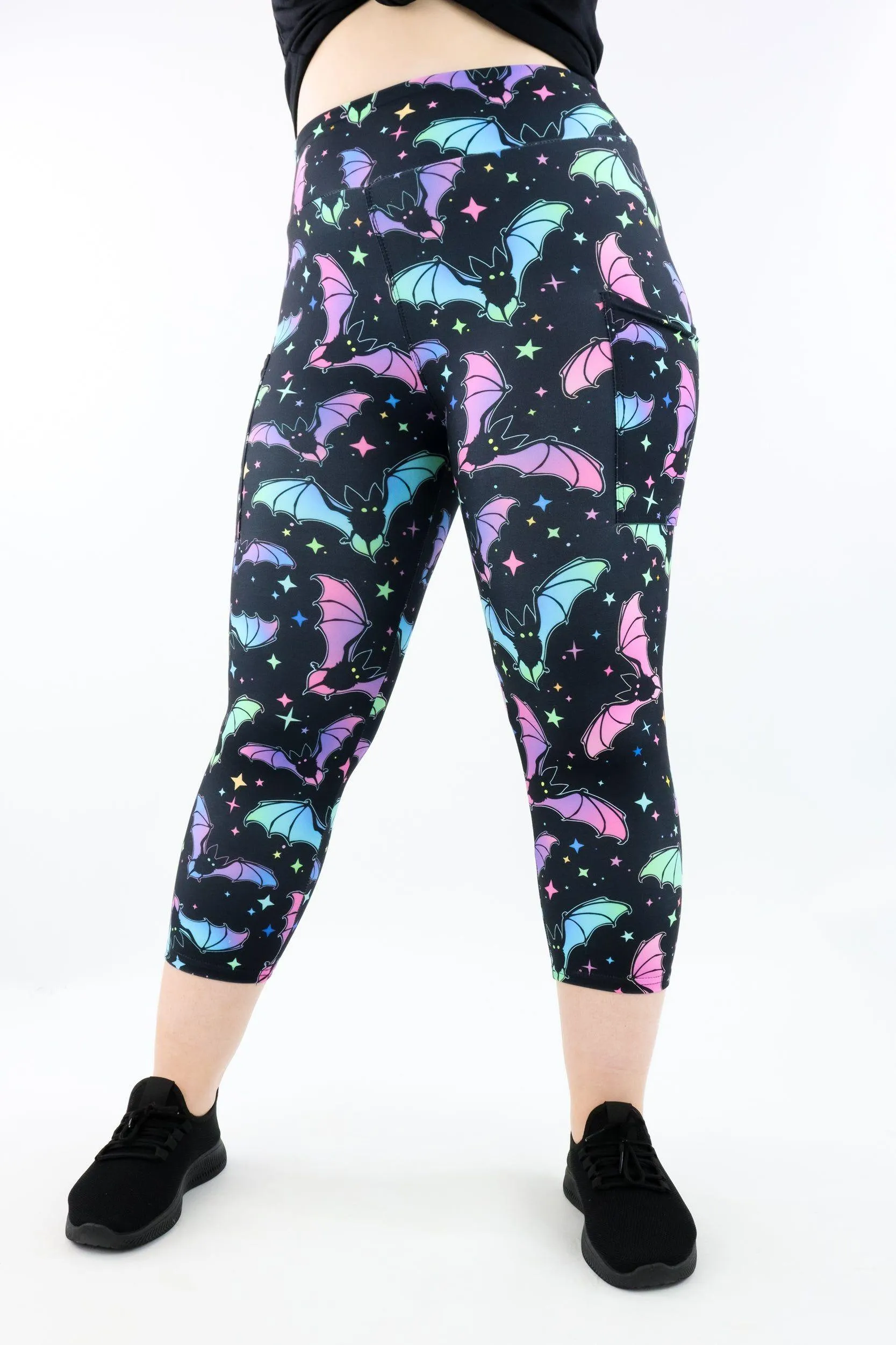 Neon Bats - Casual - Capri Leggings - Pockets