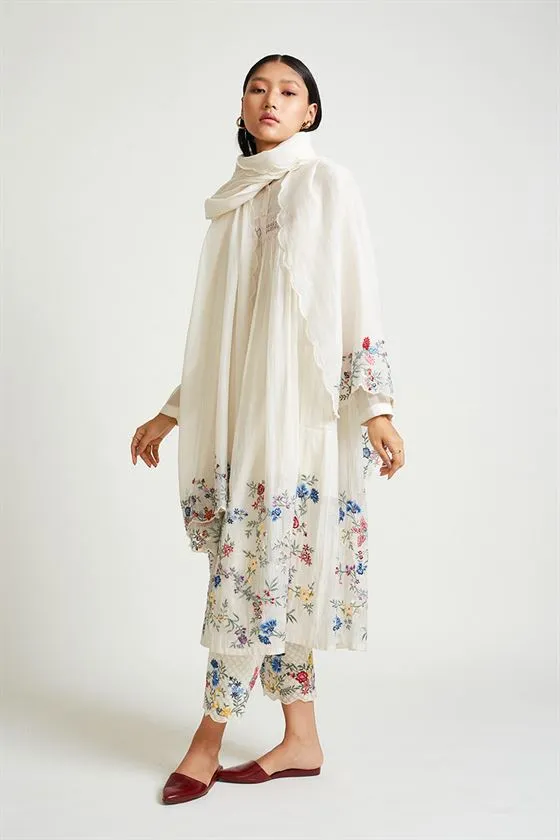 Payal Pratap   -   Rock Garden Viola Embroidered Kurta Pant Set (2pcs)