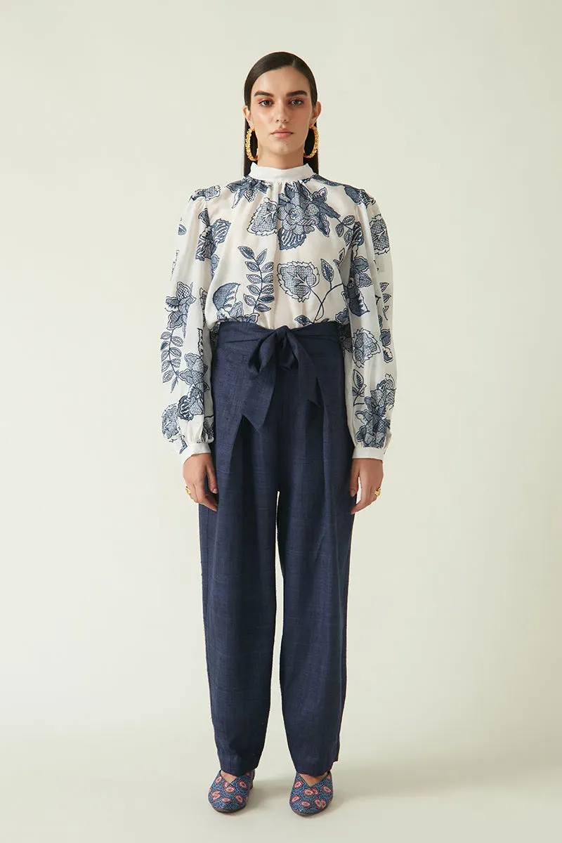 Rockefeller Holidays I  Bawean Embroidered Top  Modal Muslin White/Navy Java collection 1JV-101