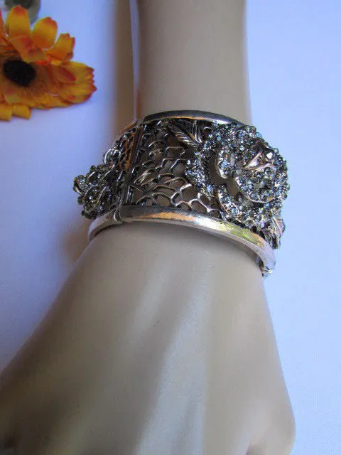 Silver Pewter Elastic Metal Bracelet Rhinestones Roses Flowers