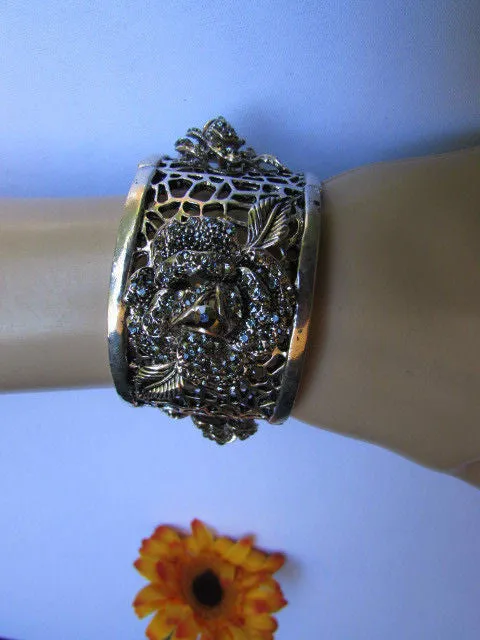 Silver Pewter Elastic Metal Bracelet Rhinestones Roses Flowers
