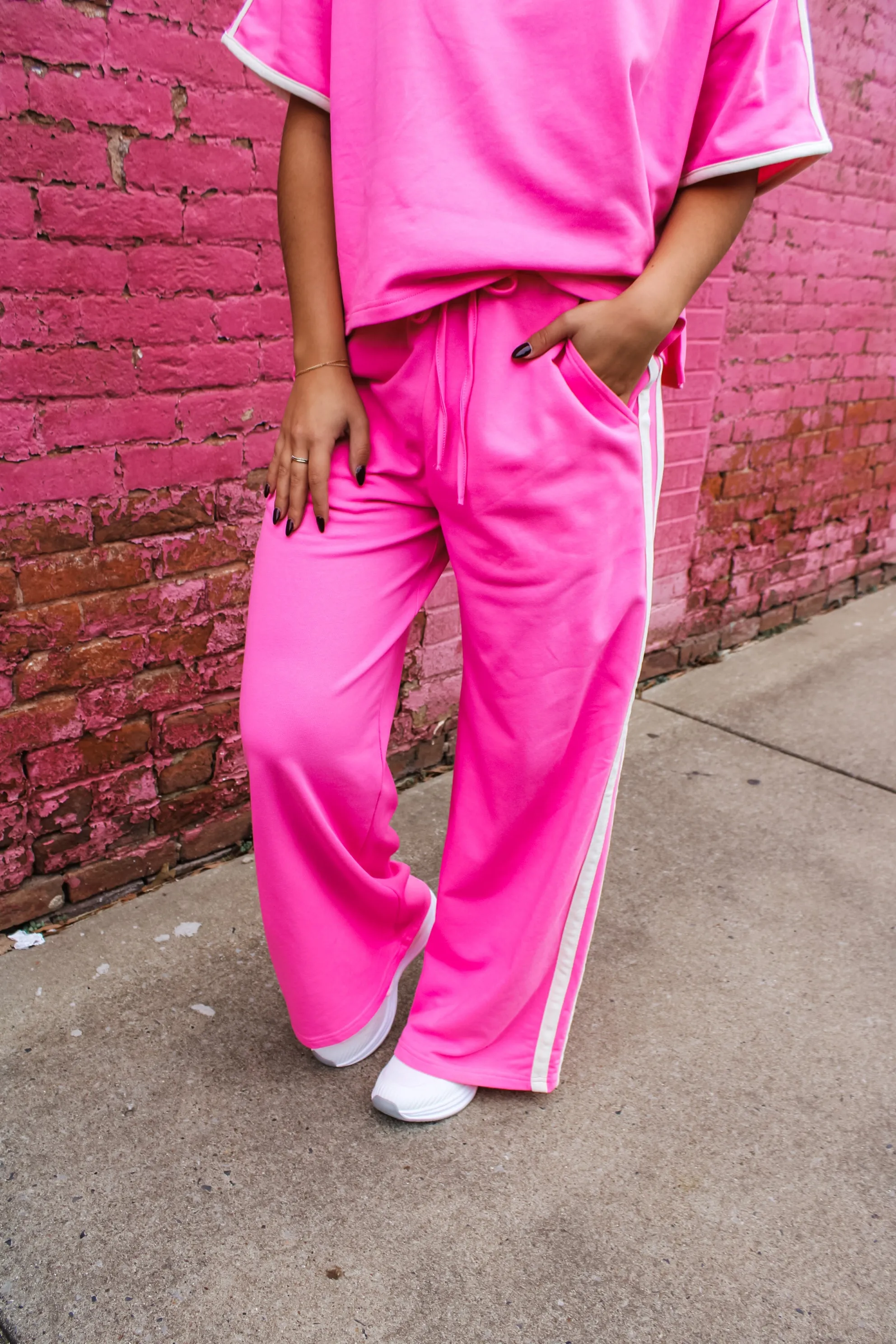 Track & Field Stripe Pants • Pink