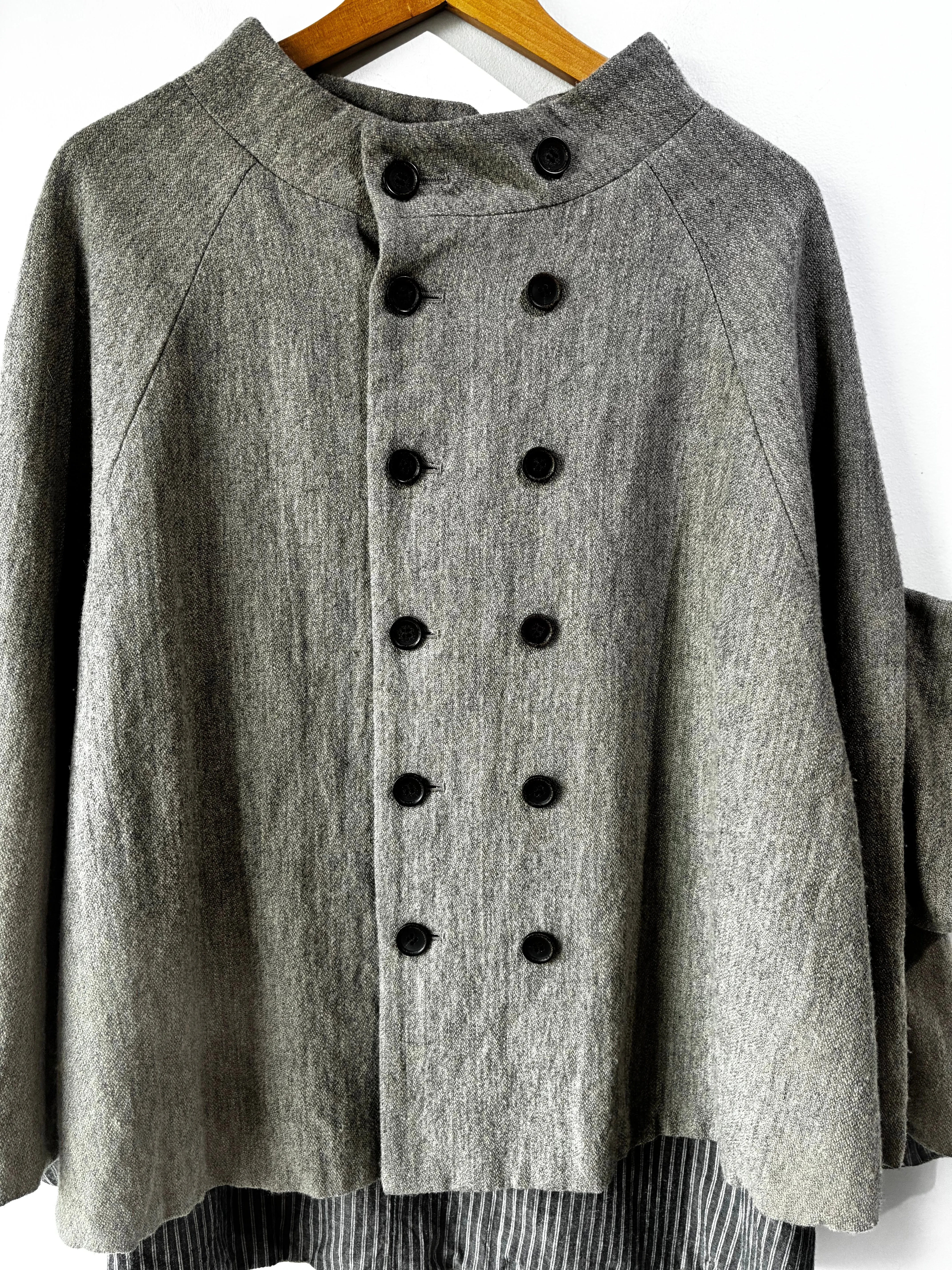 Vlas Blomme Grey Wool Poncho