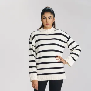 Women’S Black & White Pullover